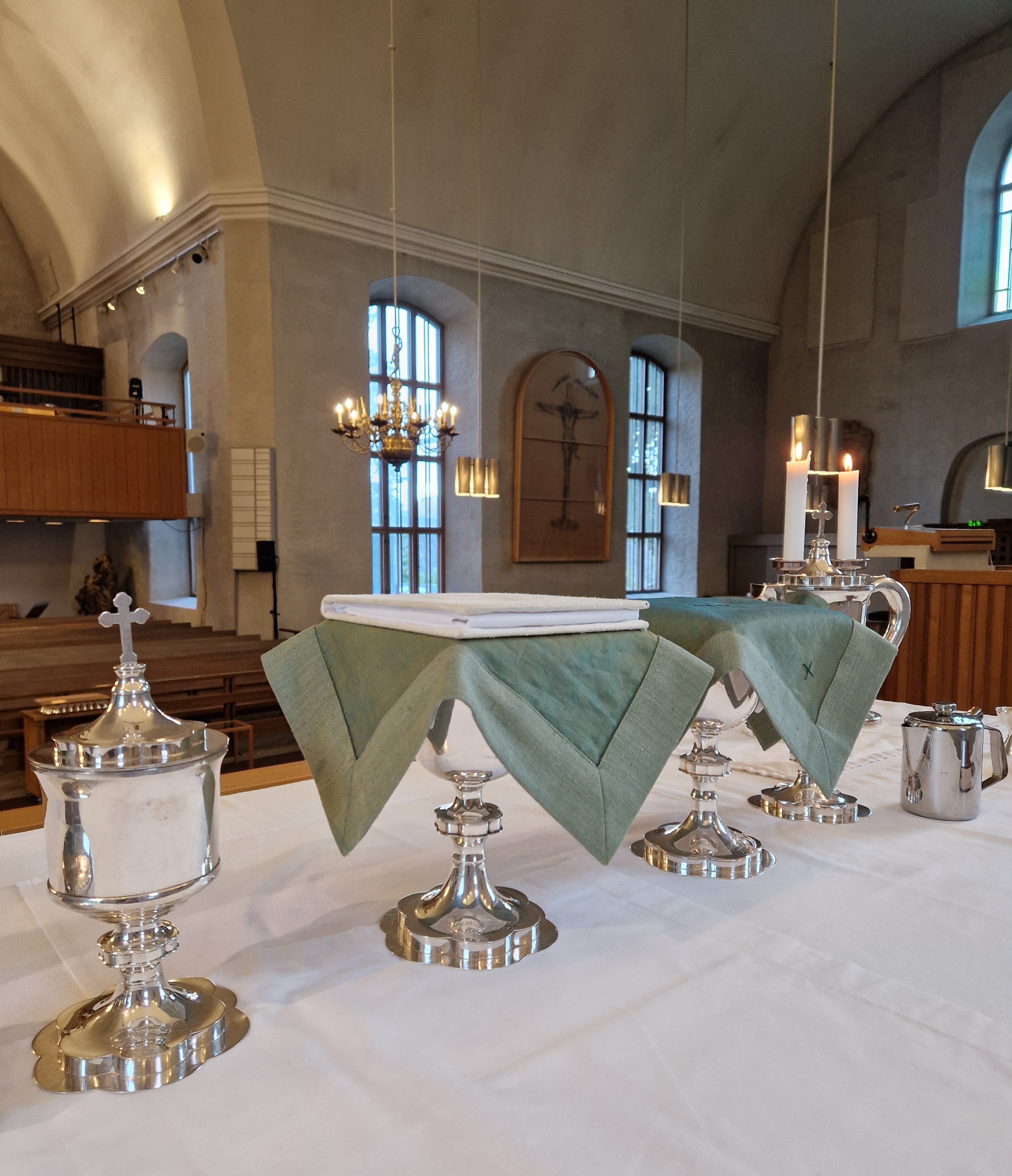 Pyhän Mikaelin kirkon alttari