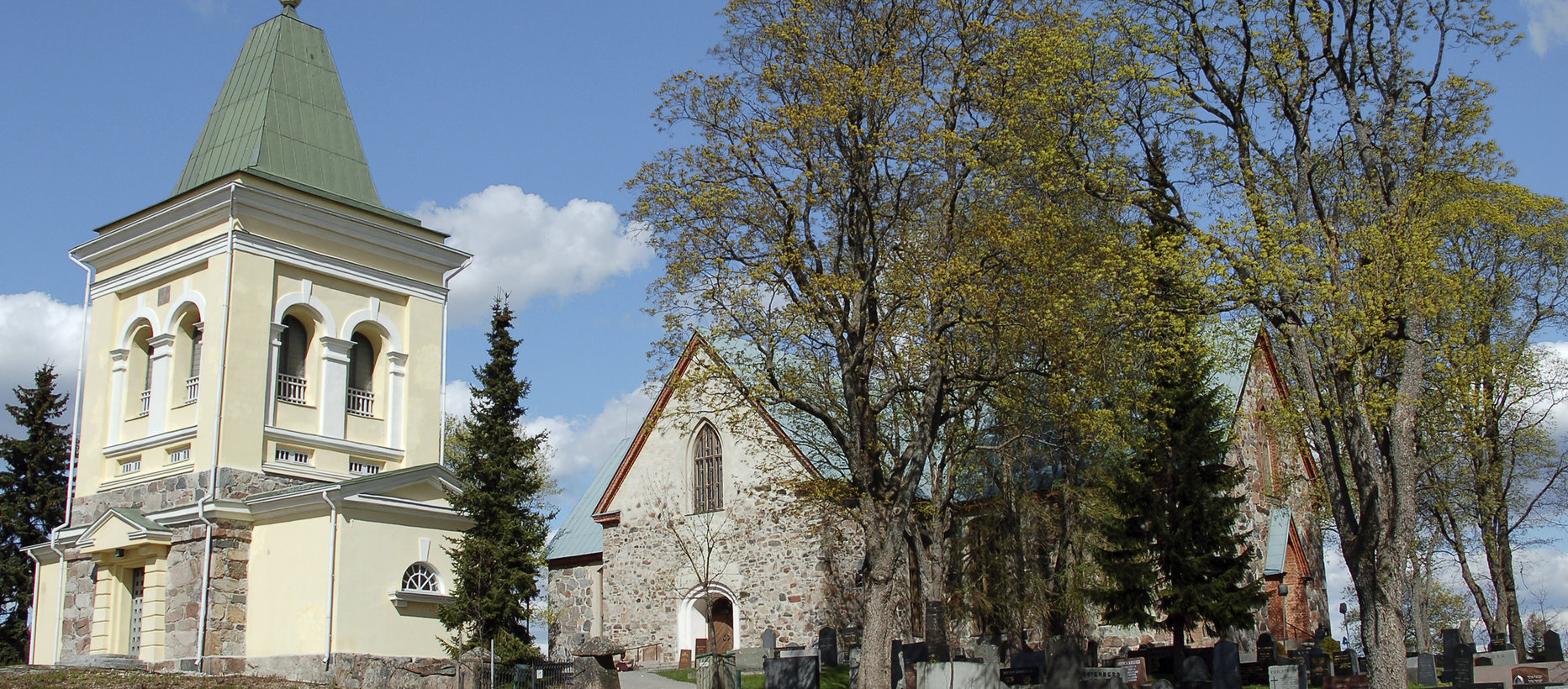 Kirkkonummen Pyhän Mikaelin kirkko